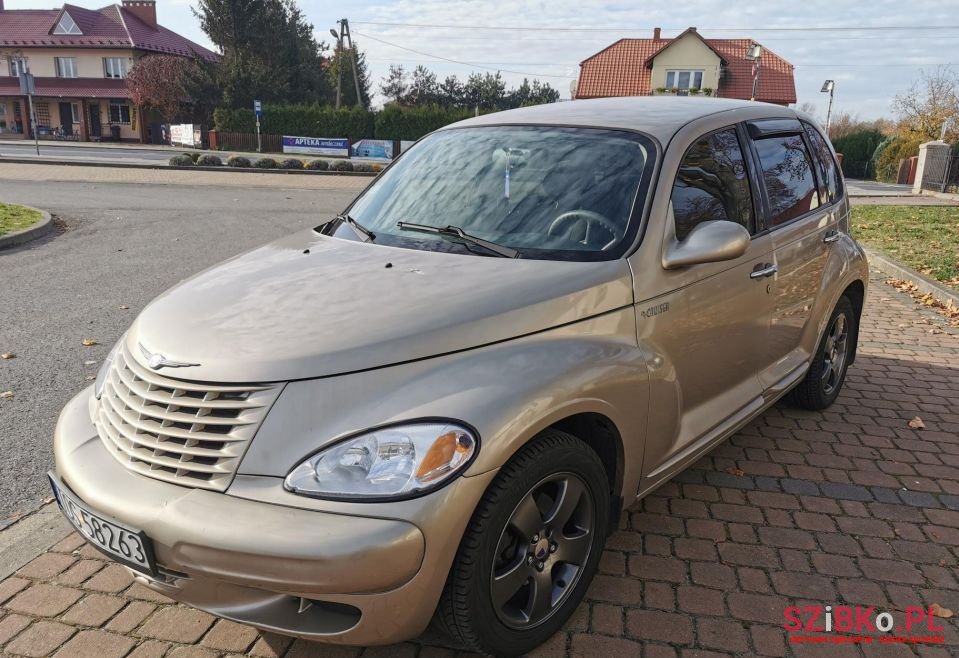 2002' Chrysler PT Cruiser photo #1