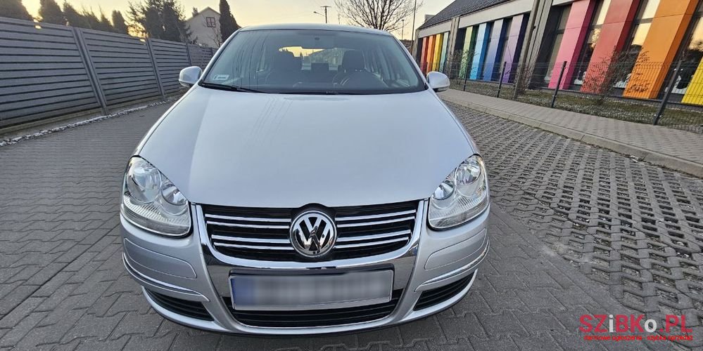 2008' Volkswagen Jetta photo #5