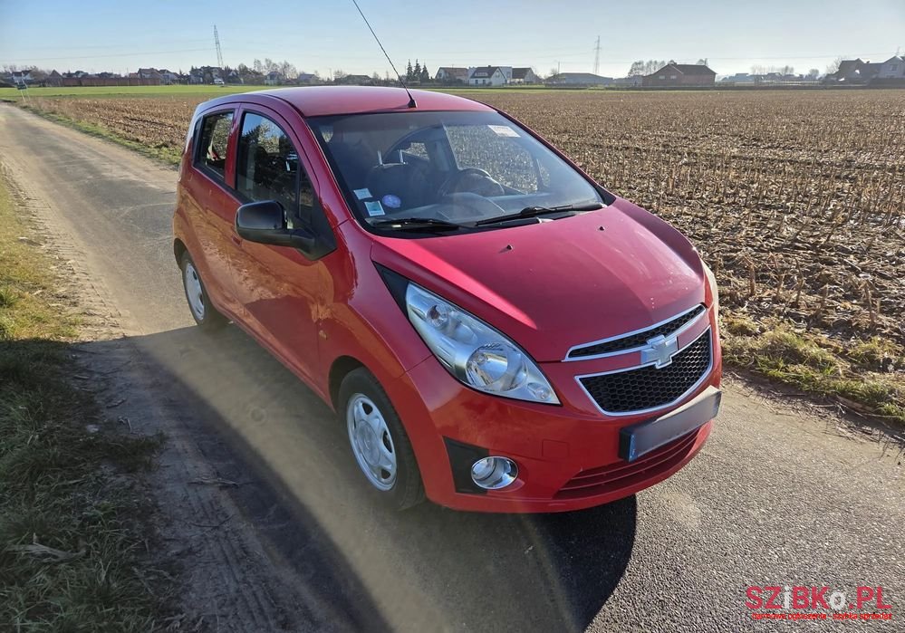 2011' Chevrolet Spark 1.0 Ls photo #2