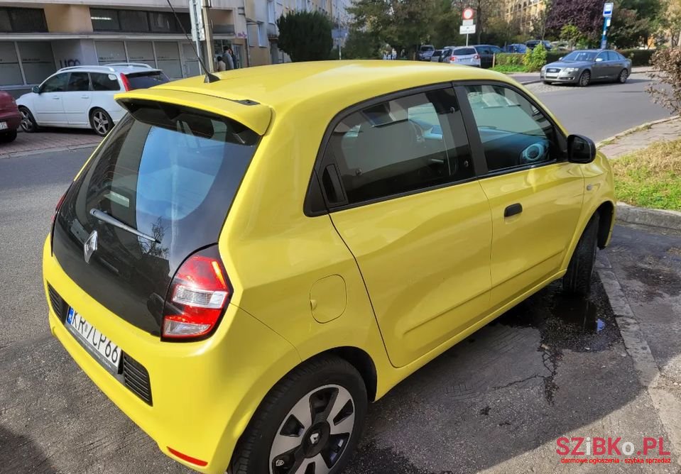 2014' Renault Twingo photo #2