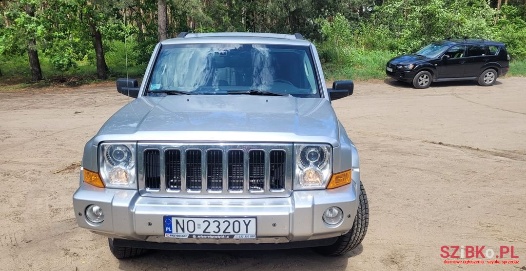 2006' Jeep Commander photo #6
