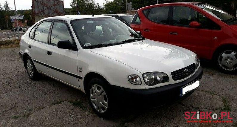 2001' Toyota Corolla photo #3