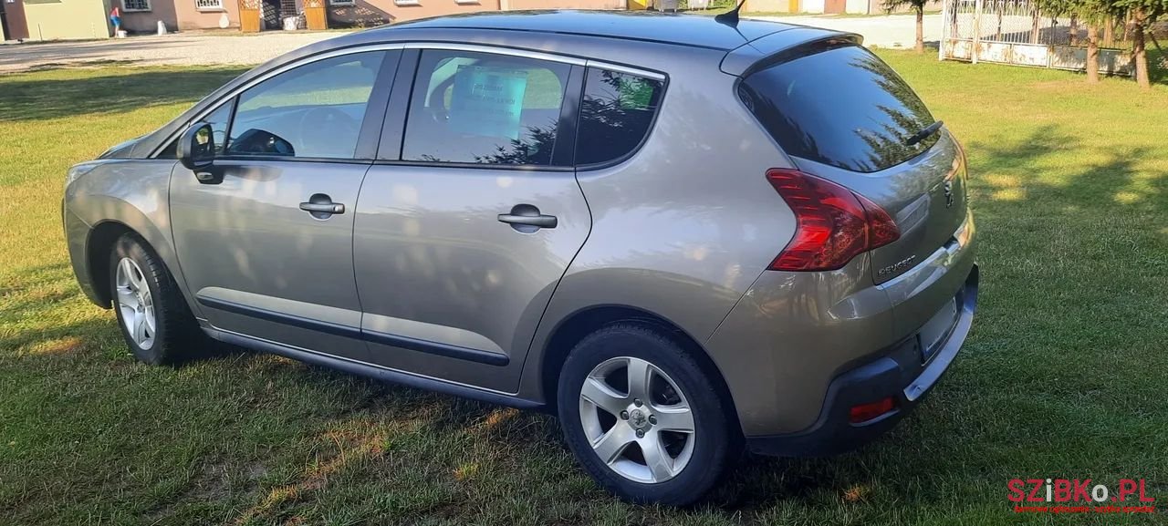 2010' Peugeot 3008 photo #2