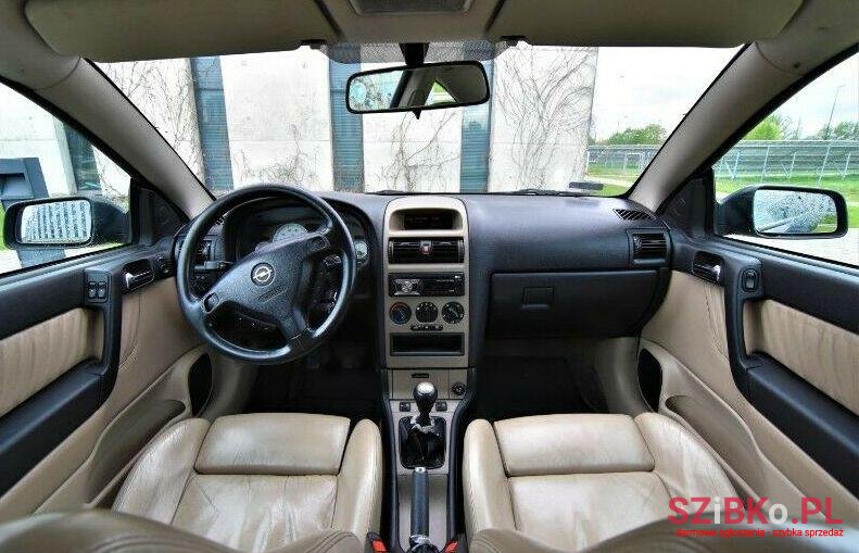 2001' Opel Astra photo #1