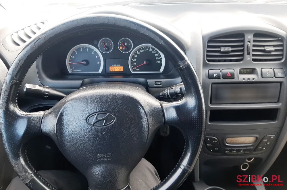 2005' Hyundai Santa Fe 2.4 Gls 2Wd photo #6