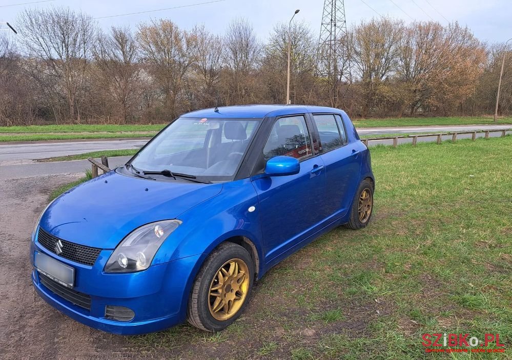 2006' Suzuki Swift photo #1