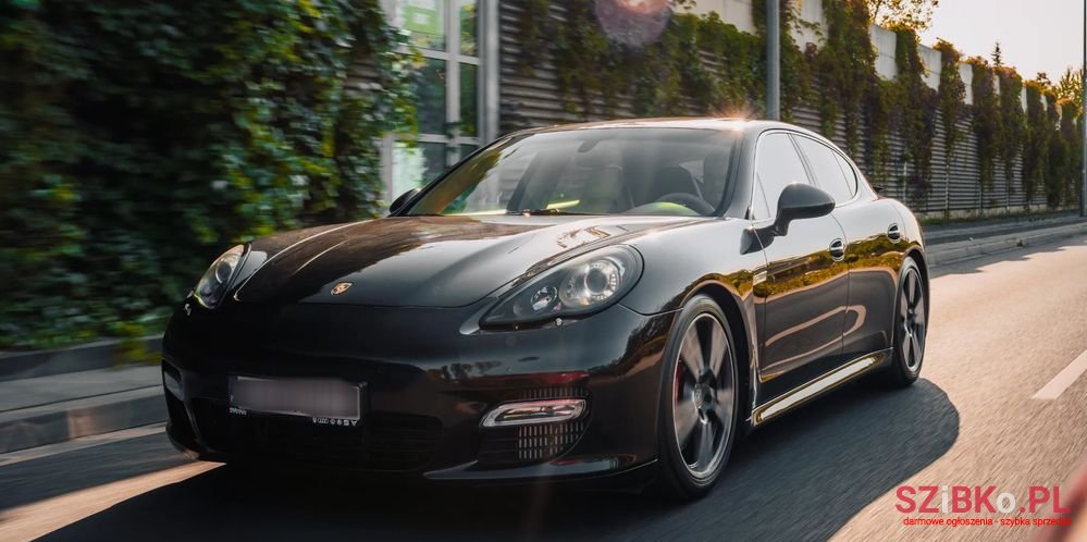2011' Porsche Panamera Turbo Pdk photo #1