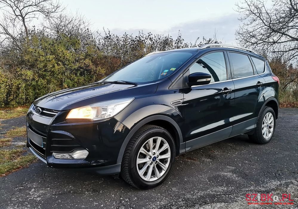 2015' Ford Kuga 2.0 Tdci 2X4 Titanium photo #1