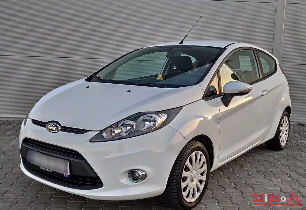 2011' Ford Fiesta 1.25 Viva photo #3