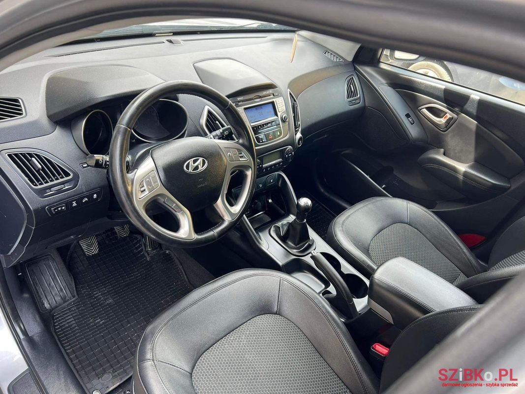 2010' Hyundai ix35 photo #3