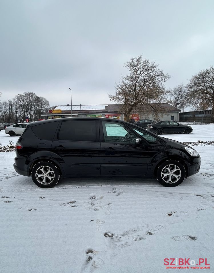 2008' Ford S-Max photo #5