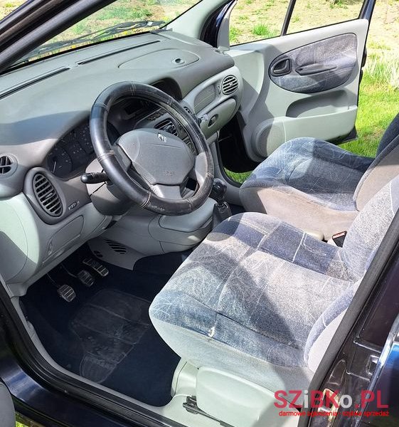 2001' Renault Scenic photo #6