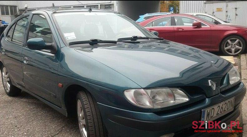 2000' Renault Megane photo #1