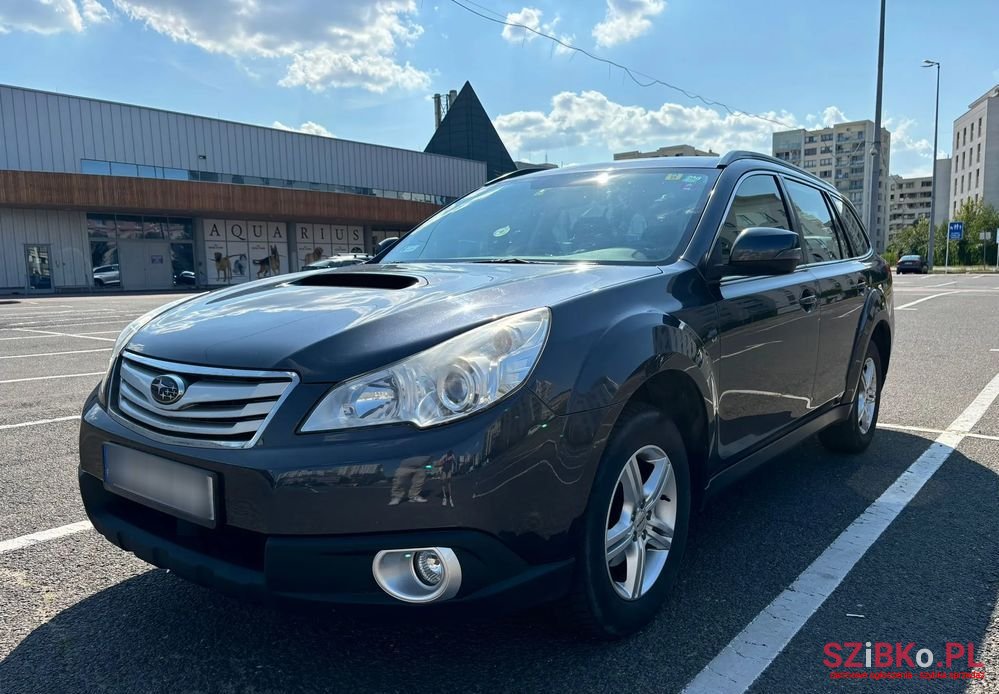 2012' Subaru Outback photo #2