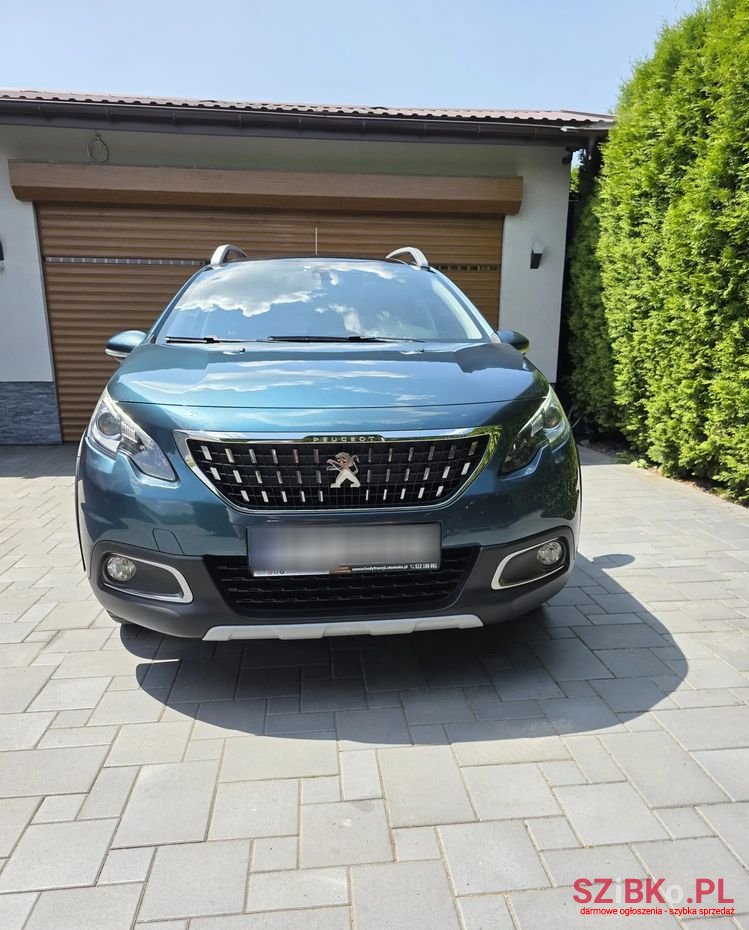 2018' Peugeot 2008 photo #2