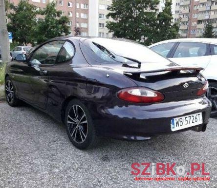 1997' Hyundai Coupe photo #2