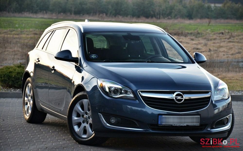 2016' Opel Insignia photo #5