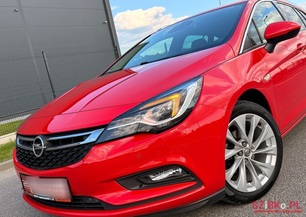 2019' Opel Astra 1.4 T Gpf Dynamic photo #2