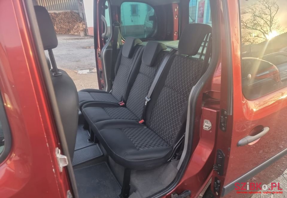 2011' Renault Kangoo photo #4