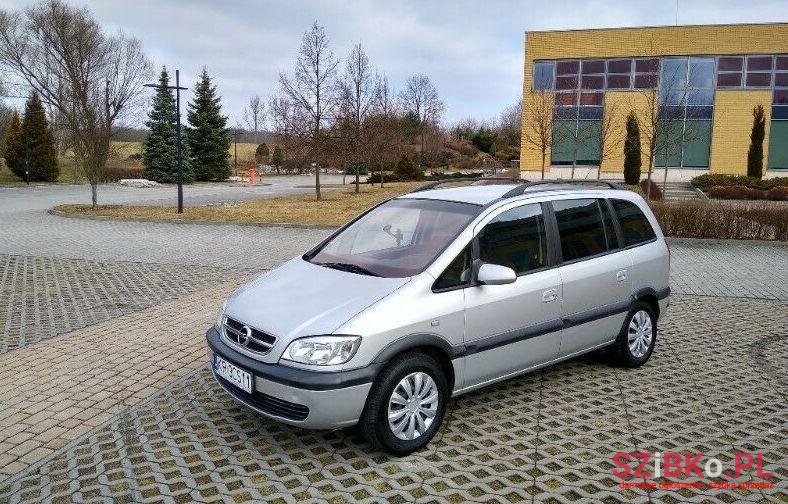 2003' Opel Zafira photo #1