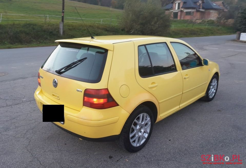 2000' Volkswagen Golf photo #4