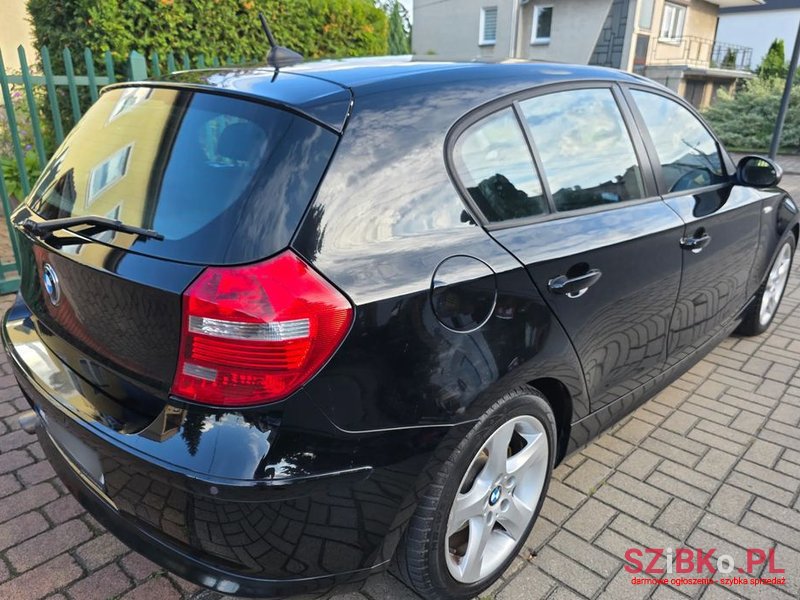 2007' BMW 1 Series 118D photo #5