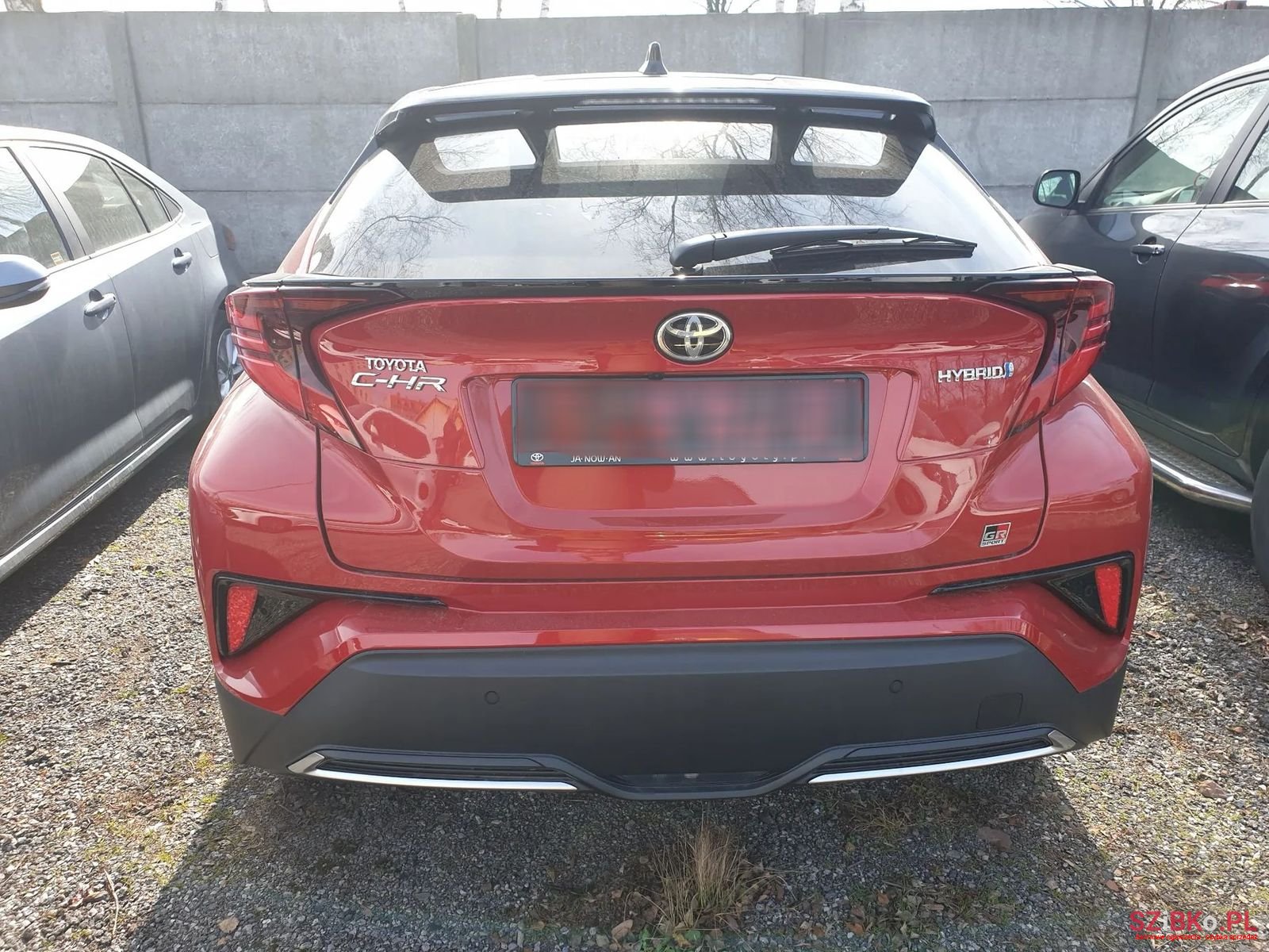 2023' Toyota C-HR photo #3