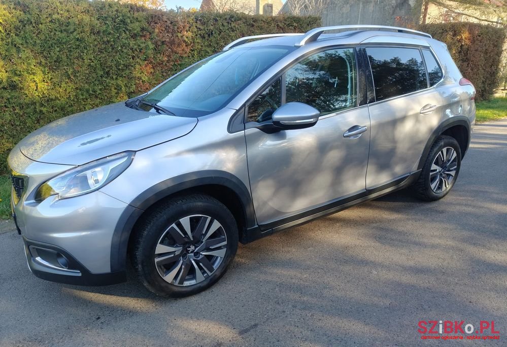 2019' Peugeot 2008 photo #4
