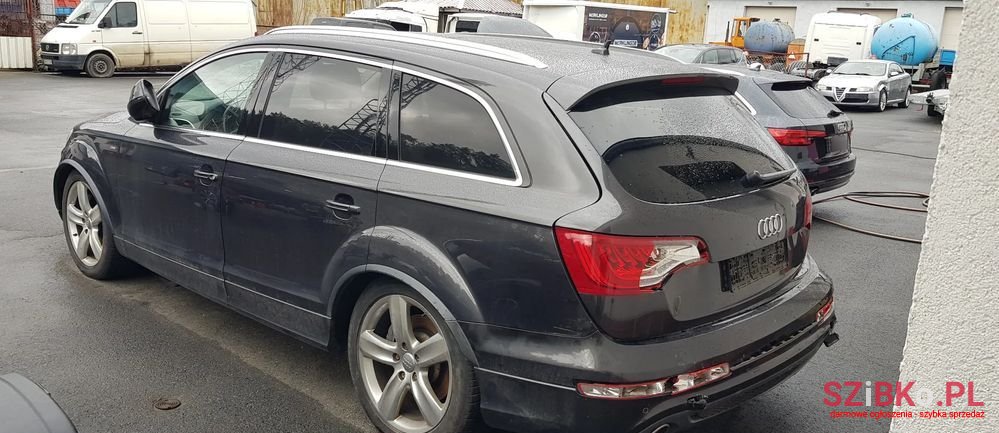 2010' Audi Q7 photo #4