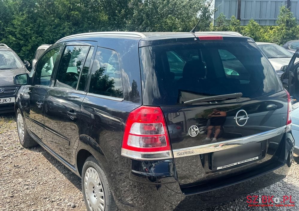 2011' Opel Zafira 1.6 Cosmo photo #3