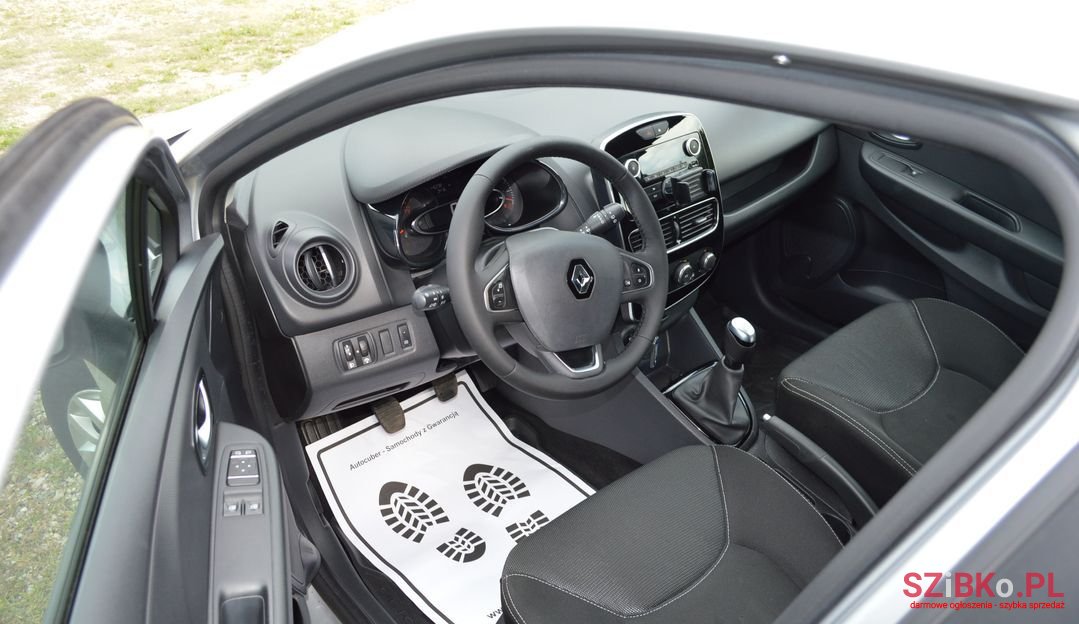 2018' Renault Clio photo #3