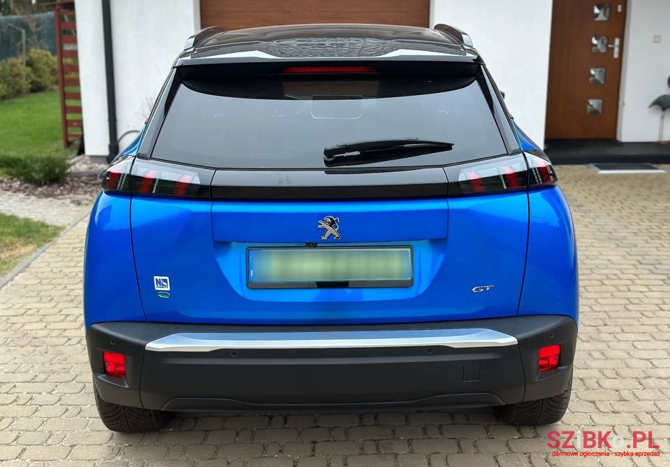 2020' Peugeot 2008 photo #4