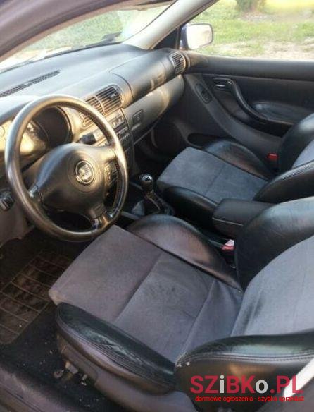 2003' SEAT Toledo photo #1