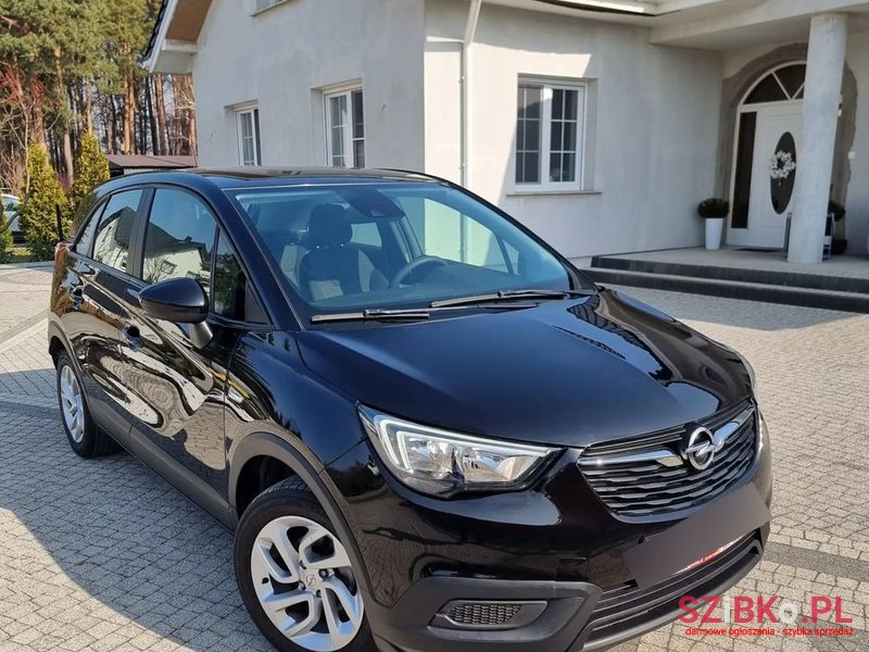 2019' Opel Crossland X 1.2 Limited Edition photo #2