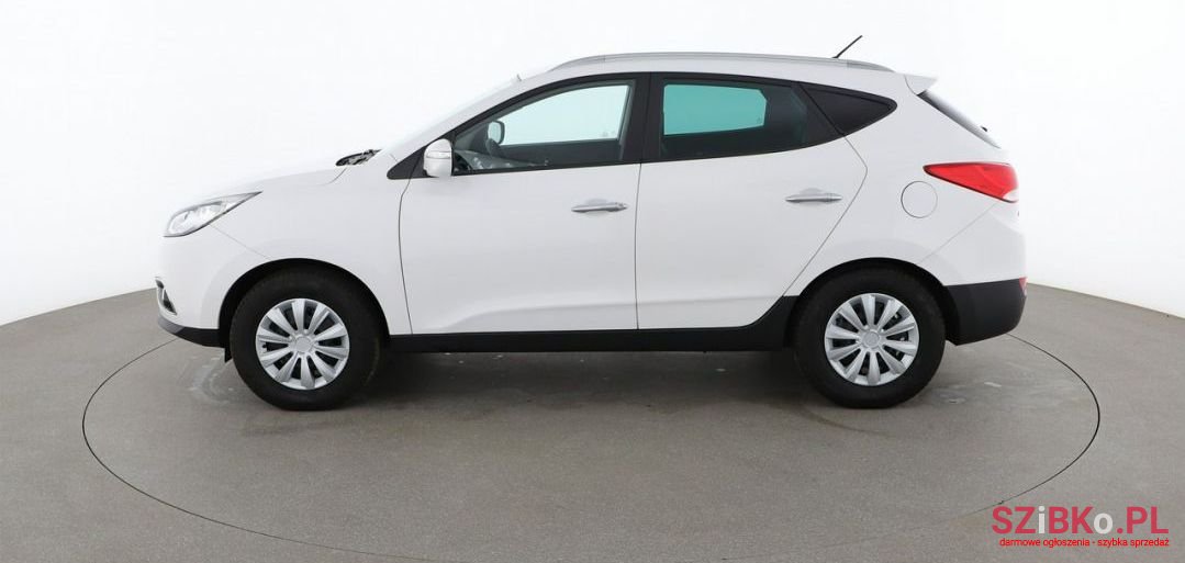 2012' Hyundai ix35 photo #2