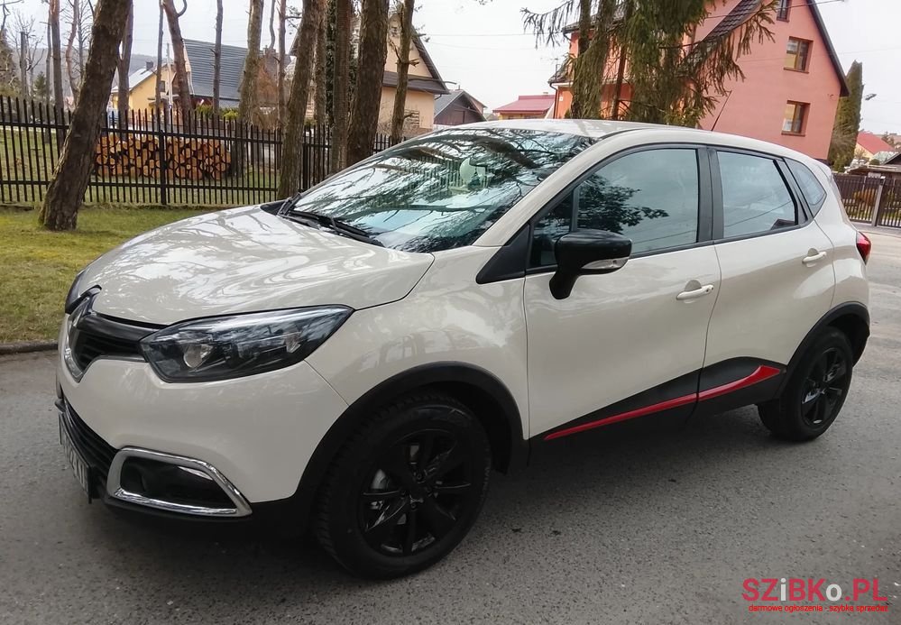 2016' Renault Captur photo #1