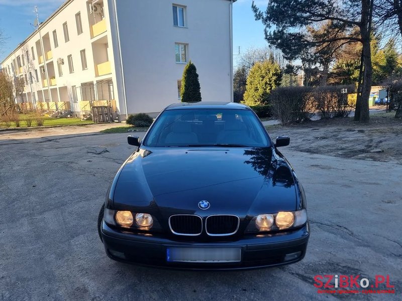 1997' BMW 5 Series 520I photo #3