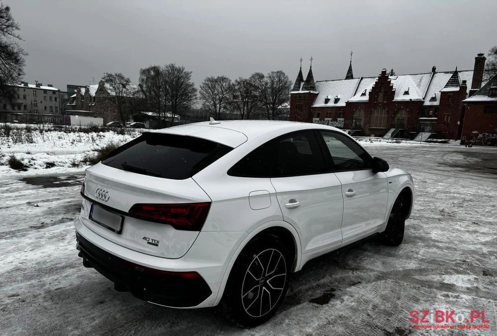 2022' Audi Q5 Sportback photo #3