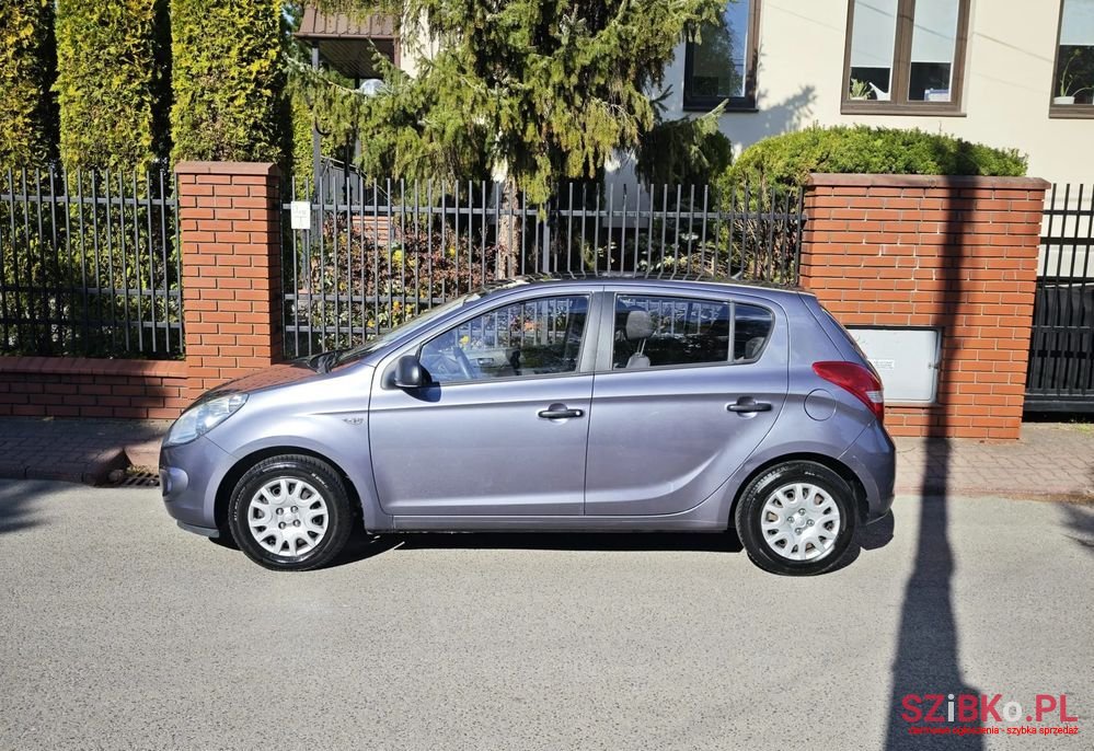2009' Hyundai i20 1.2 Edition Plus photo #5