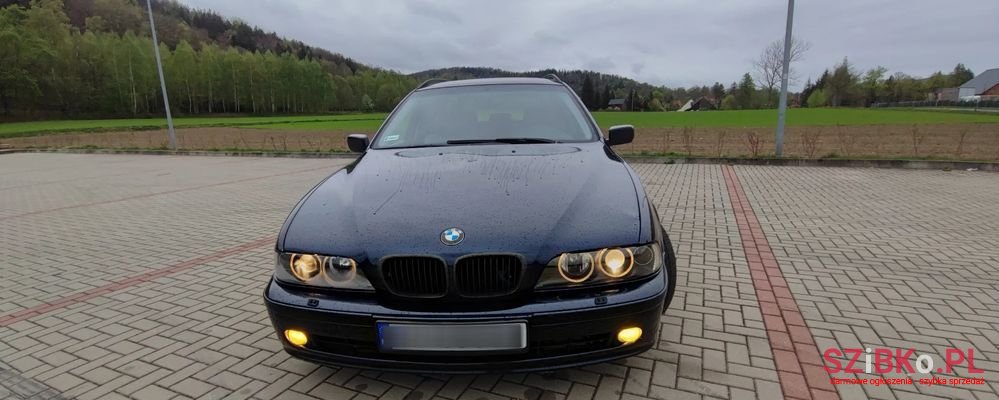 2001' BMW 5 Series 525I photo #2