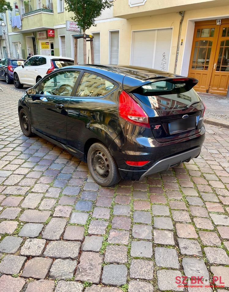 2011' Ford Fiesta 1.6 Tdci Sport photo #3