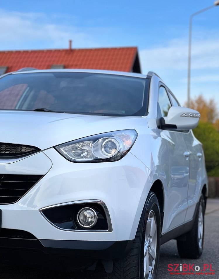 2011' Hyundai ix35 2.0 4Wd Premium photo #2