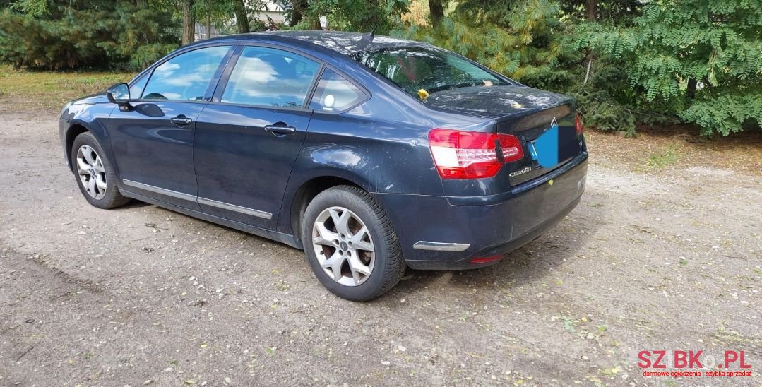 2010' Citroen C5 photo #2