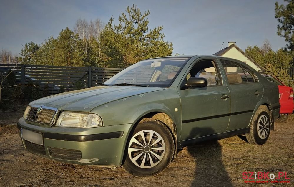 2003' Skoda Octavia 1.4 Classic photo #5