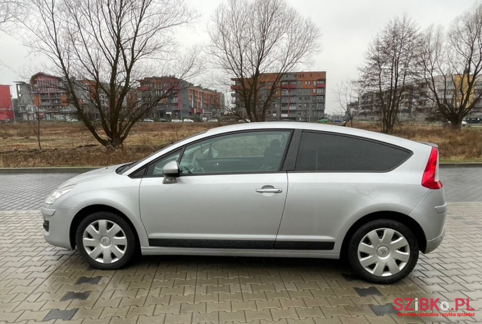 2010' Citroen C4 photo #6