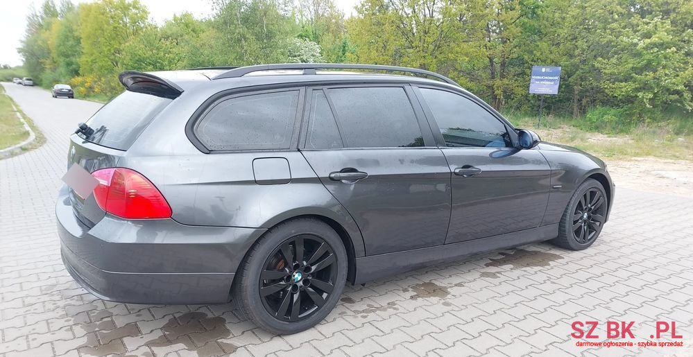 2006' BMW 3 Series 320I photo #2