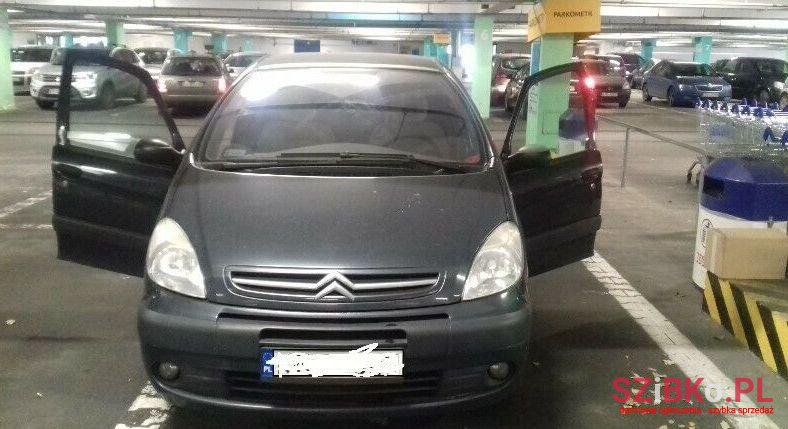 2006' Citroen Xsara Picasso photo #1