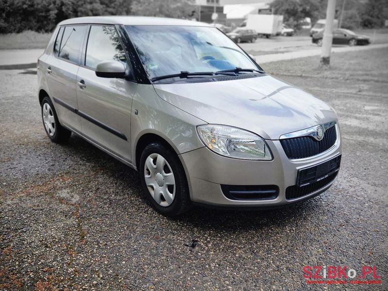 2008' Skoda Fabia 1.2 12V Start photo #2