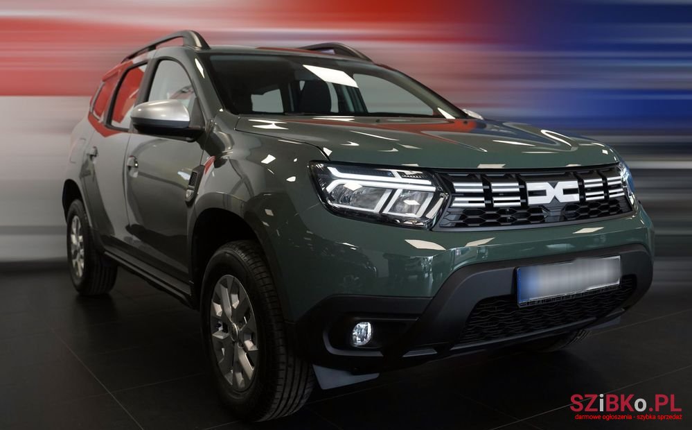 2023' Dacia Duster photo #2