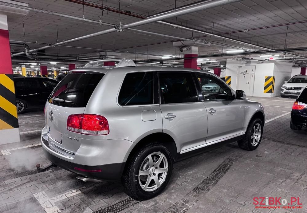 2003' Volkswagen Touareg photo #6